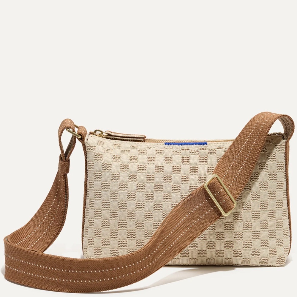 ROTHYS NWT - NEW The Casual Crossbody in Vanilla Wafer Women’s Crossbody Bag